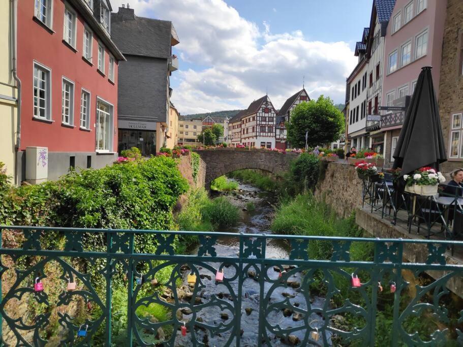 Das Hideaway Zum Seele Baumeln Lassen ! Bad Muenstereifel Exterior photo